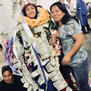 Meet your Posher, Eme